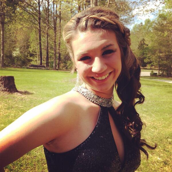 It does a Mom good when her Girl is this excited &amp; happy 💖 Thank You <a href="/Thenameislandon/">Landon Whitt</a> for being the Best 🌟