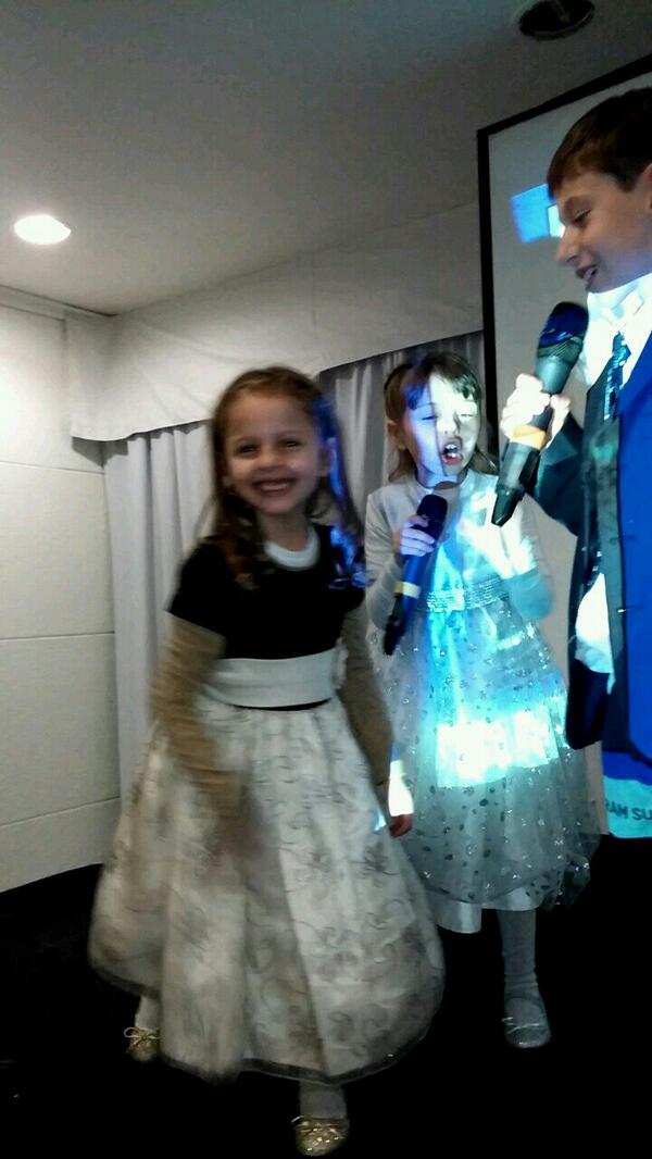 batliat (@batliat) on Twitter photo 