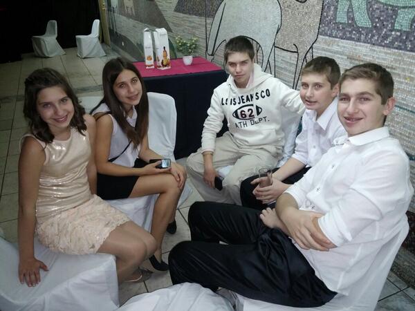 batliat (@batliat) on Twitter photo 