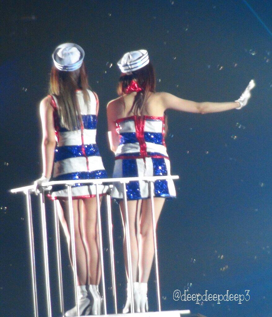 BmNMiS-CUAACdch.jpg:large