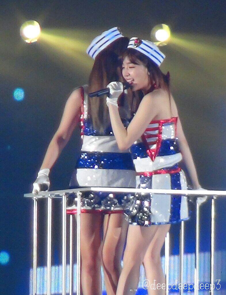 BmNNaNRCcAIVTaH.jpg:large