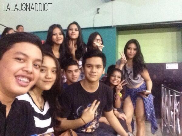 LalajsnAddict's tweet photo. #LalaPict rame http://t.co/SnidEUdTZj