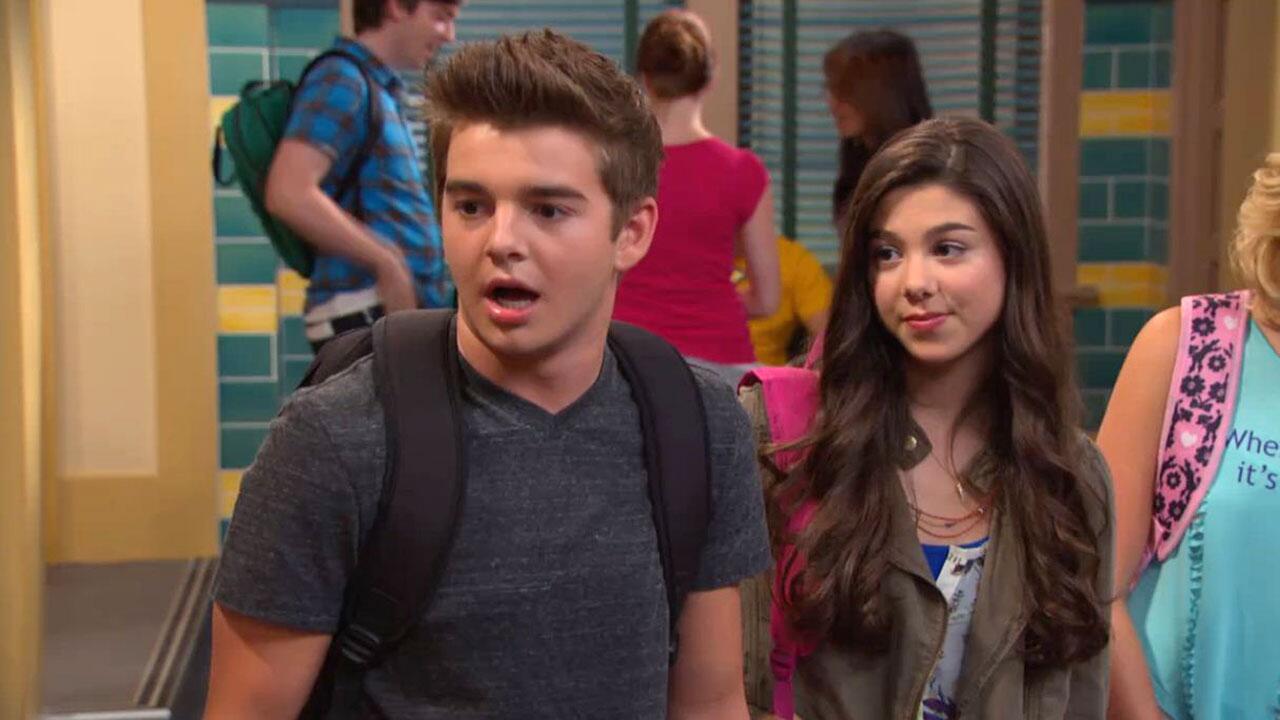 включи грозную. грозная семейка злая фиби. грозный папа 2022. включи грозную. включи грозную.