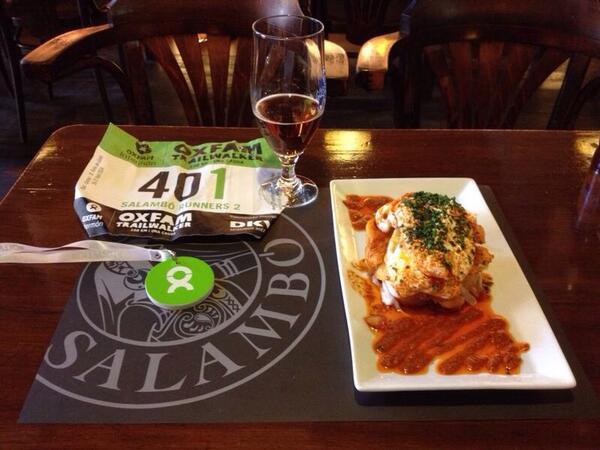 Runners_ADIM's tweet photo. La millor recuperació d'un runner després de 100km, les braves de @cafesalambo #OITW @OITrailwalker http://t.co/oK2CyP6isp