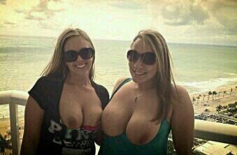 indian_aunty's tweet photo. @CollectionsX http://t.co/52kljlAnBB