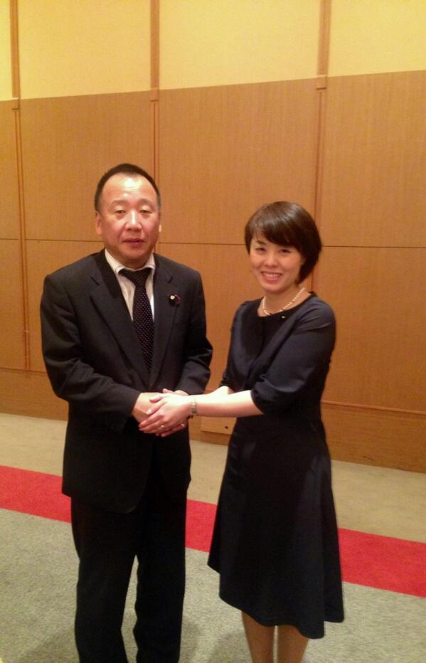 迎山しほ tweet media