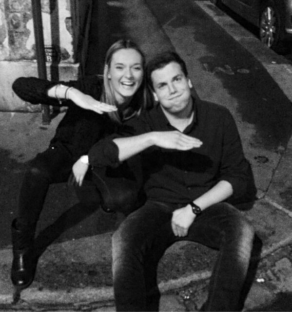 MatthieuGerard's tweet photo. @Annah_BL ❤️ qu'est-ce que l'on fait pas quand le sol est pas palpable !? http://t.co/U4Q7ovGI0P