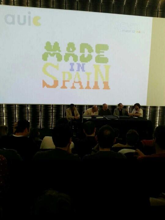 ComunidadMSX's tweet photo. Charla interesante con Made in Spain en #RetroMadrid @retromadrid #MSX http://t.co/rUzVlDHrWX