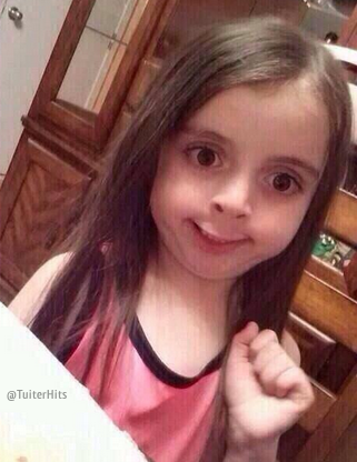 TuiterHits's tweet photo. Yo cuando me escupen al hablar. http://t.co/BhJ2Pz6JPw