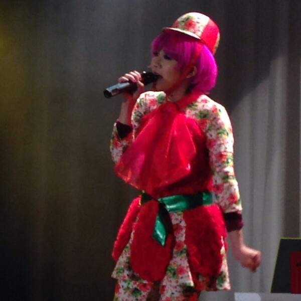 chison614's tweet photo. ミラクルひかるなう！ http://t.co/Y1lfxO1evA