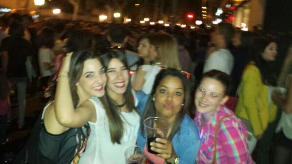 Pues eso, bien <a href="/Aida4006/">Aida </a> and company