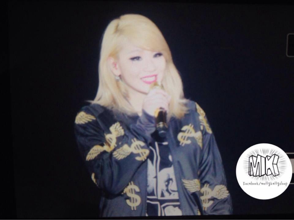 BmOvjUcCMAAmze9.jpg:large