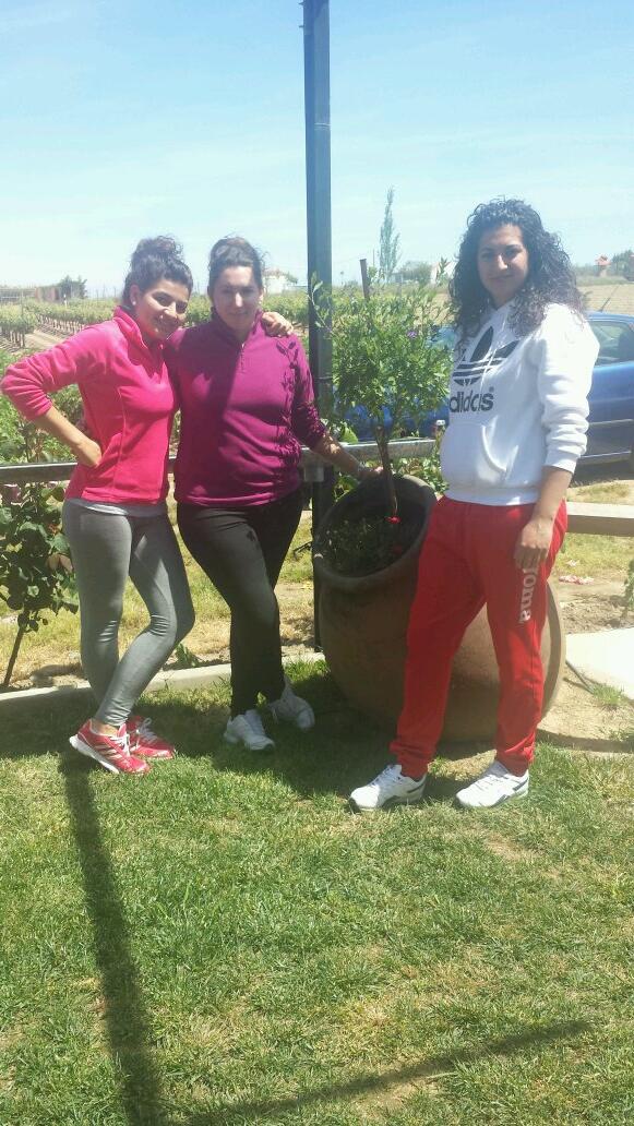 marisugarher's tweet photo. Dia de campito con @rakellgp @rgnoelia90 http://t.co/TZi2UgLUvM