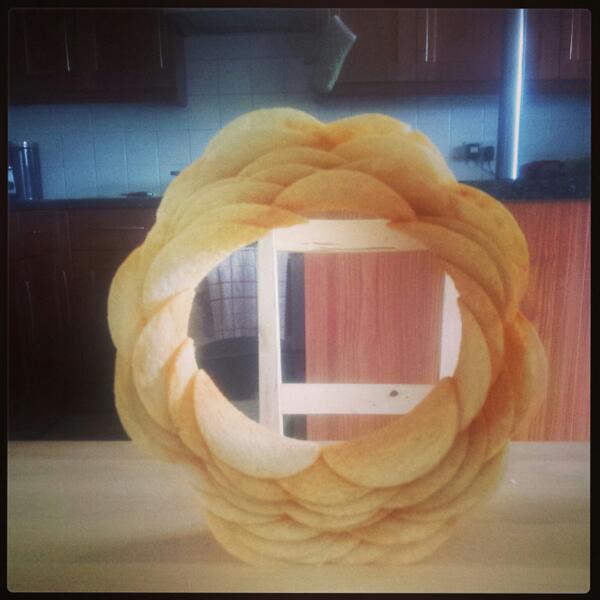 mrRoliver's tweet image. Lazy sunday #pringlechallenge #pringlecircle