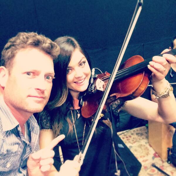 Scotty Alexander On Twitter Fiddle Lessons For Lucyhale Hmmmmm Lucrew Scottyband Http T Co 7hft1f2ede Джейми александр / jaimie alexander. scotty alexander on twitter fiddle