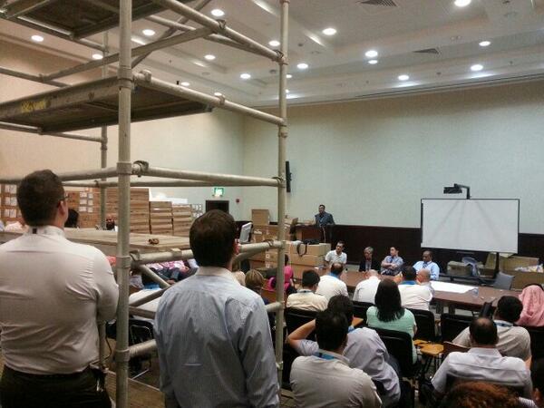 mmuslim's tweet photo. The evening briefing...@HMC_PHCC http://t.co/ZjAXCRCCeN