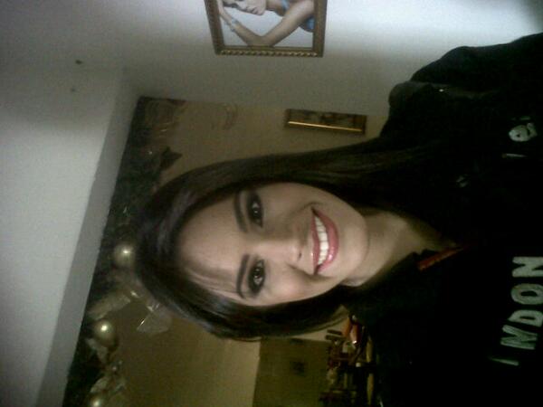 Hc_dani's tweet photo. voto por la candidata#26 DANIELA HERNANDEZ @hc_dani por la banda de #misspersonalidad y #misselegancia @Gissellereyes http://t.co/hABdwkvopv