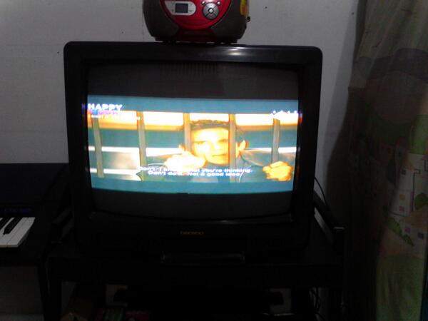 1Direction___PH's tweet image. Night At The Museum!!! He he he Dexter won't give Larry is keys back.. XD hahaha Larry! Larry Stylinson! Ah the irony