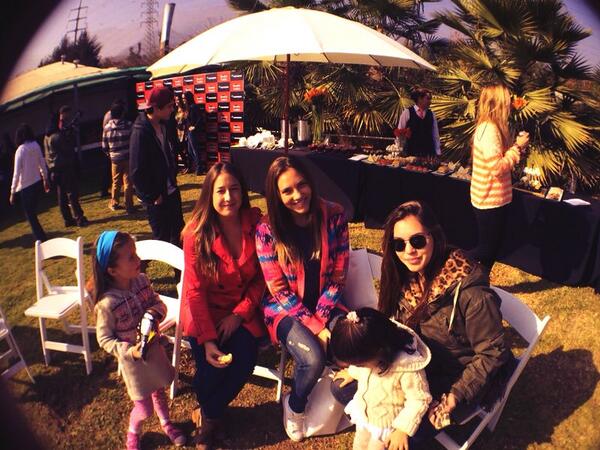 Connie_Mengotti's tweet photo. Que grupete! #máspowerque #CopaDoritos http://t.co/SEwYFq9uis