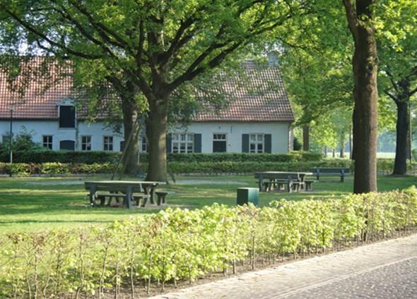 Prachtige boerderij aan de Brink in Baronie van Cranendonck.