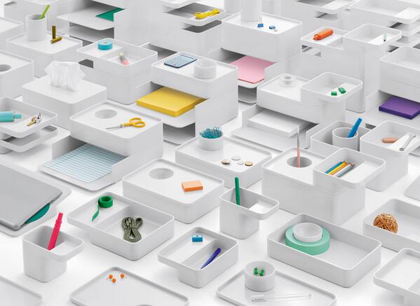 ILTBstudio's tweet photo. Beautifully simple desktop storage from @HermanMiller http://t.co/VoE3YFYnAe