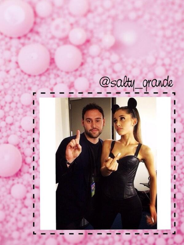 Dr_fluke_hemmx's tweet image. What a babe 💁👽 @ArianaGrande and her new sloth icon 👏 #12HoursUntilProblem ❤️