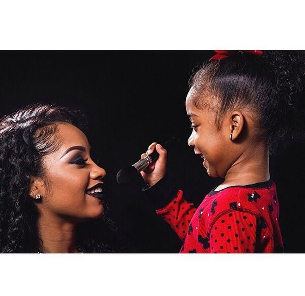ThaatBrit_'s tweet photo. Out of all the names I've been called, I like mommy the best 👑💋 http://t.co/BAGkp3o2Hw