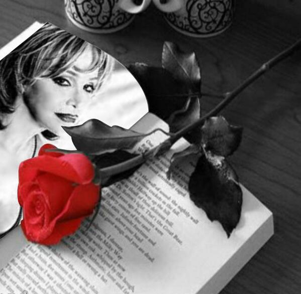 Eggie1022's tweet photo. @yolanditamonge Yolanda, Yolanda, Eternamente Yolanda ♫♪♫ http://t.co/7QU5JXusvZ
