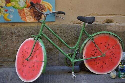 Tabula_App's tweet image. Ride a cool bike - tabulaa.com/vitae/ride_a_b…  #bike #colorful #awesome #summer #bucketlist #follow #ff #l4l #rt #life