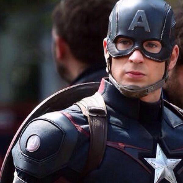 Steve Rogers (@livinglegendcap) on Twitter photo 
