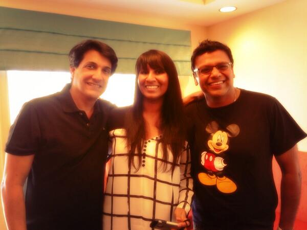 rajeshmumbairaj's tweet photo. Can't get hotter than this VisitTampaBay ! With @RaakhiS &amp; @Shiamakofficial - V Love Disney ' pic courtesy @GlenGlee http://t.co/zdP3Z3AeeT