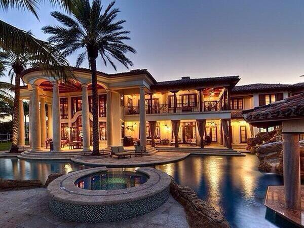Wow this is a beautiful house