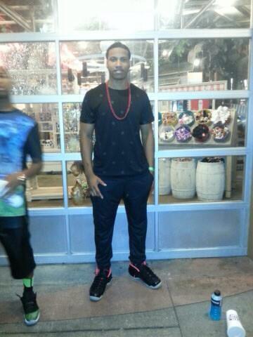 Selfmotivated_k's tweet image. #GradBash2014 😎🎉