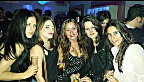 ChelyGonzalz's tweet photo. Se nos akabo el finde niñas!! stos ratitos son loske ns llevamos :) @especuervo @Vloquetudigas http://t.co/MoOBgLjjSs