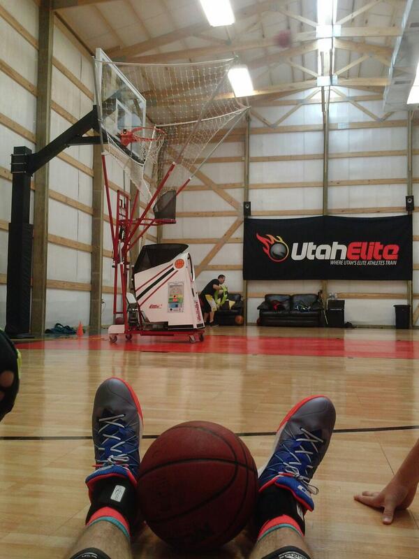 camthamer's tweet image. Good day of work with @CoachSchriver #WorkUntil #TheGun #ROYHoops