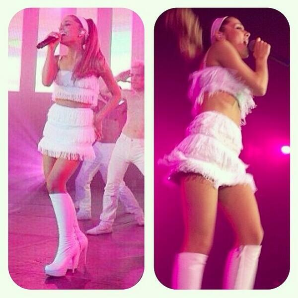OnlyOsnapitzari's tweet image. Ariana Grande en White Party interpretando #Problem 13/16 ♡ #ProblemAtMidnight #ProblemToday #PreOrderProblemOniTunes