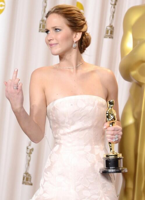 whenbae__'s tweet image. When bae doesn't offer you some of his fries