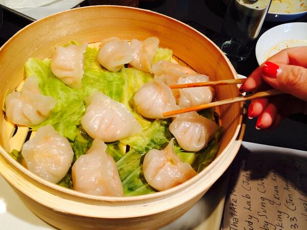 redcooking's tweet photo. Amazing har gow by @divathatateny at #dumplinglab http://t.co/8IFUSRB4Dl