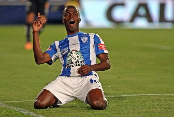 Amantesdelfut_'s tweet photo. ยกEnner Valencia, campeรณn de goleo!
El ecuatoriano de Pachuca se corona como el mรกximo anotador con 12 tantos. #Cla14 http://t.co/VSRlik6BuJ