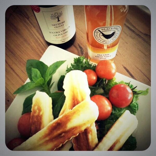 NEUDORFdairy's tweet photo. Halloumi for lunch with another @moutereartisans talented producers Neudorf Olives olive oil. http://t.co/LDReOc4iL6