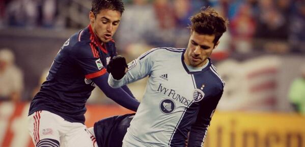 SportingKC's tweet photo. #NEvSKC HIGHLIGHTS: Watch them once and then turn your attention to tonight's @GameOfThrones. http://t.co/gzxS6smq6u http://t.co/vBH97NifIM