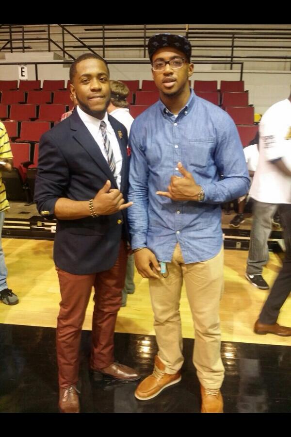 jCurttt's tweet image. me and my boy @N0DAYSOFF in Troy for my neos probate. #XiBeta #BetaOop #AlphaBama #TroyU #MYASU #Sp14
