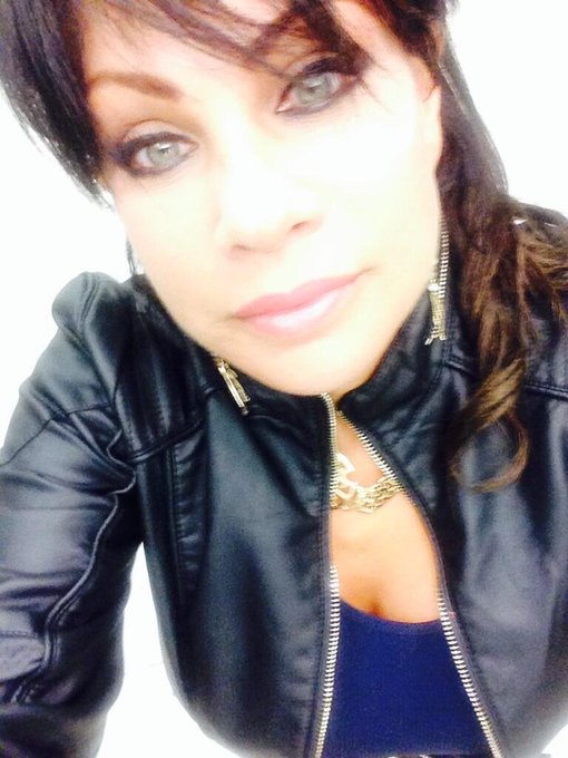 Flight delays ......................................... http://t.co/oeWArZYlAV