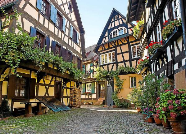 OMGFacts's tweet photo. A beautiful 13th century village in Baden-WÃ¼rttemberg, Germany https://t.co/XG3dyybyxM
