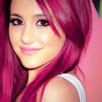 DailyNickJonas's tweet image. Do it for this girl  #BuyProblemOniTunes #ProblemOutNow