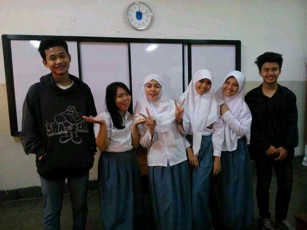 Teater Bunga 63 tweet media