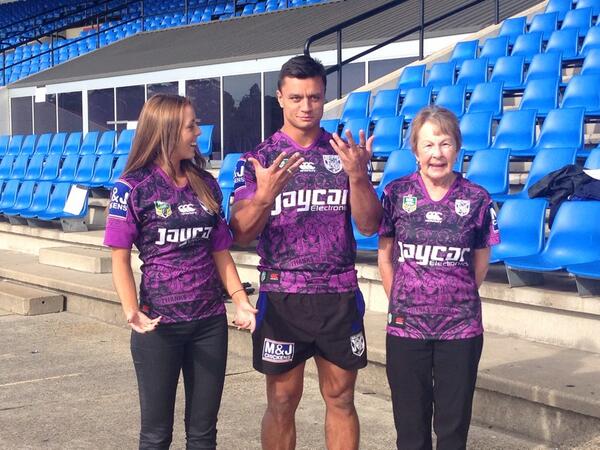 NRL_Bulldogs's tweet photo. Caption this shot of @Sam_Perrett... http://t.co/OEzBqTrAbt