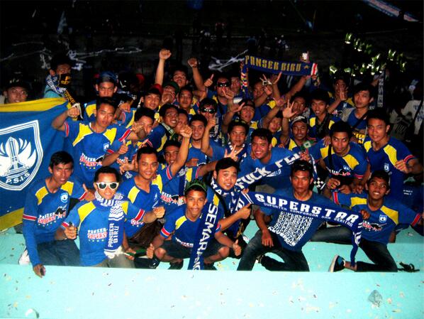 <a href="/PanserSuperstar/">Panser Superstar 08</a> invasi magelang :) <a href="/psis_semarang/">PSIS LEGENDs🏅</a>  ..<a href="/ForzaPSIS/">ForzaPSIS</a> #Awayday cc: @alvien_panser <a href="/gerry_zlfkr/">Gerry</a> <a href="/PPSM_MGL/">PPSM MAGELANG</a>