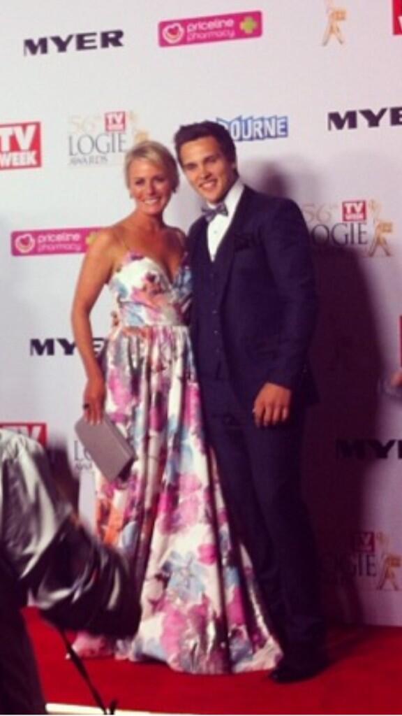 katekendall9's tweet photo. With the lovely @HarleyMPBonner Big thank you to  Amaline Vitale for my beautiful dress. @neighbours http://t.co/QbR8yw5YWk