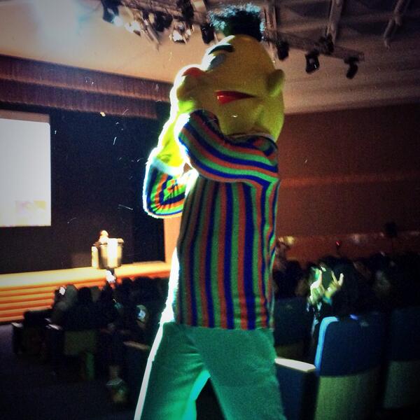 AF_HCT's tweet photo. من قلب الحدث @HCT_UAE #af_hct #بالعربي http://t.co/7haKjEDLtW